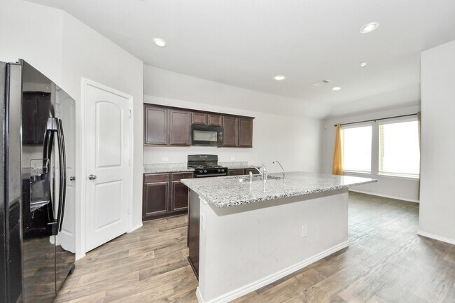 Building Photo - 23431 Harrow Fld Ln