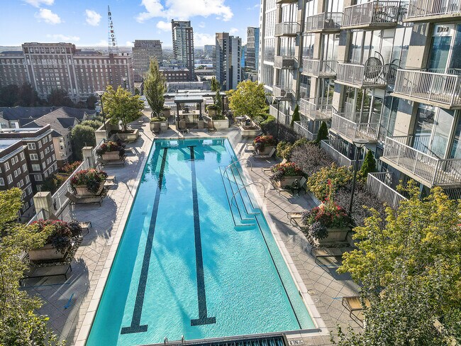 Building Photo - 855 Peachtree St NE