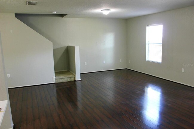 Building Photo - 1017 Chalcedony St