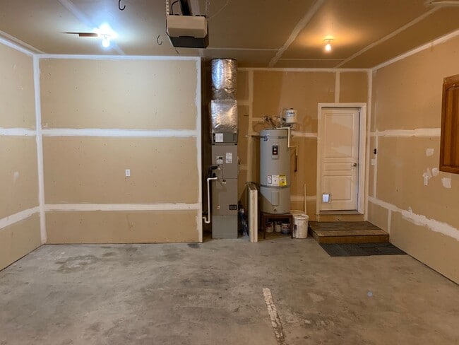 Building Photo - **Sunny Sequim**APPLICATION PENDING