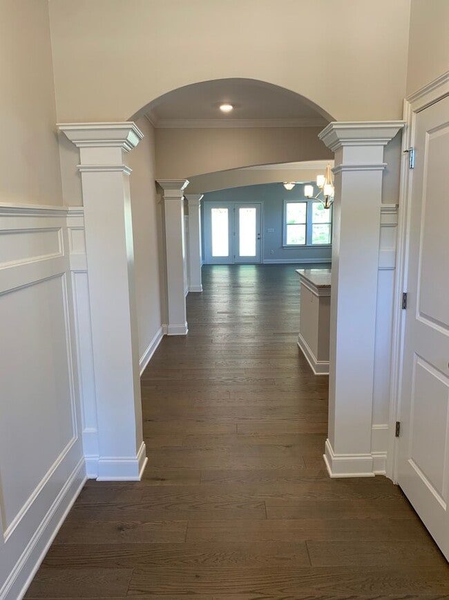 Building Photo - 1168 Still Hunt Ln