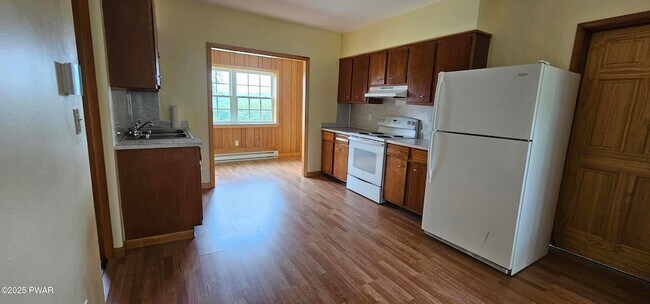 Building Photo - 453 Ridge Ave