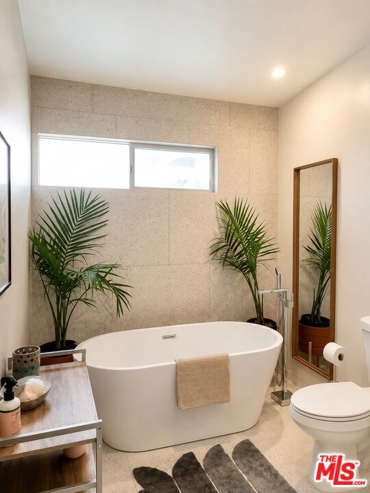 Building Photo - 68725 Tachevah Dr