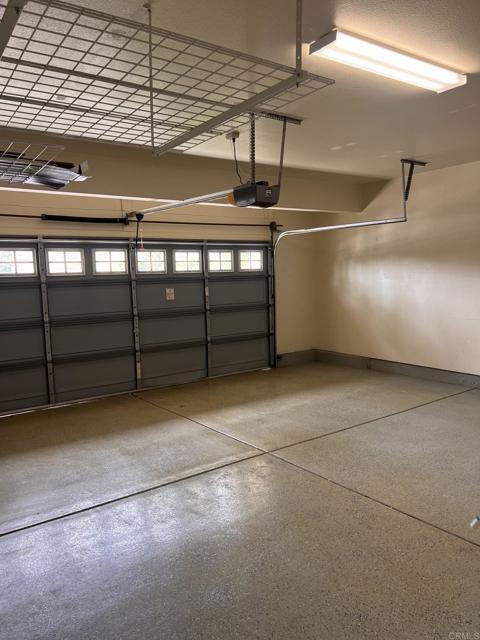 Building Photo - 1047 Elks Ln