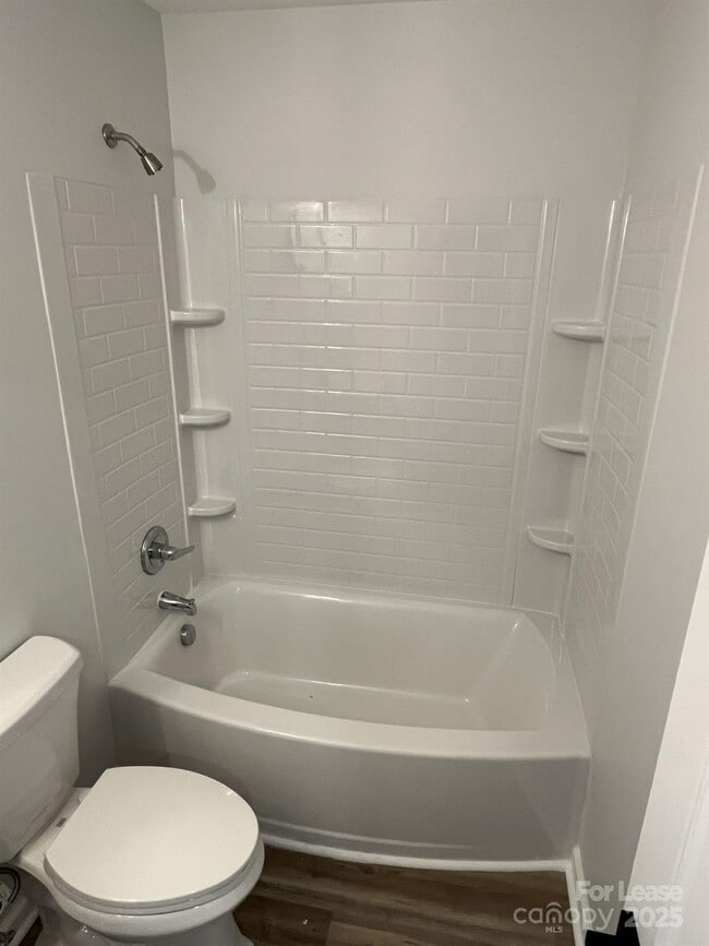 Building Photo - 311 Drury Dr