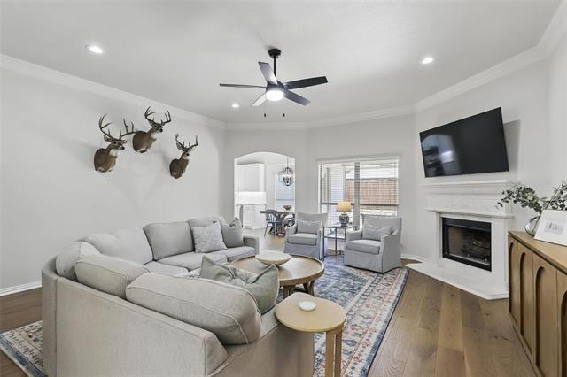Building Photo - 120 Castle Pines Dr