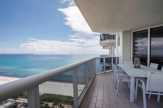 Building Photo - 4775 Collins Ave