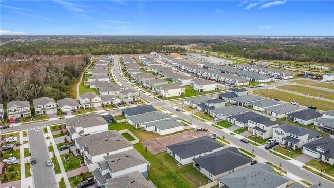 Building Photo - 4959 Shady Pnes Dr