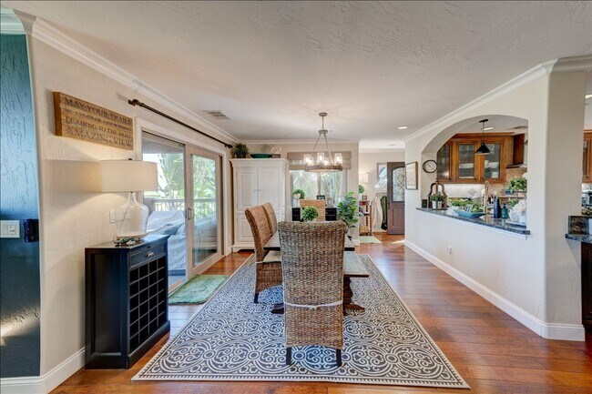 Building Photo - 7608 Camino Aberto