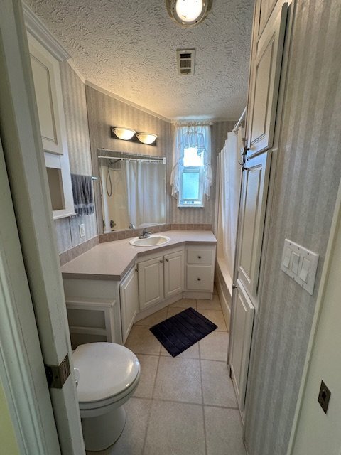 Building Photo - Charming 2 Bed, 2 Bath Manufactured Home w...