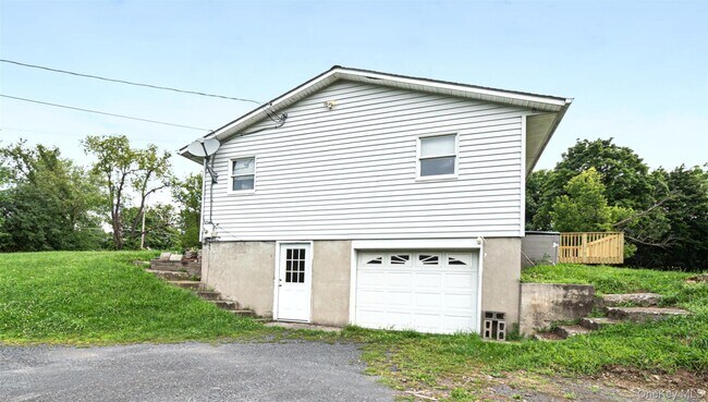 Building Photo - 866 County Rte 12