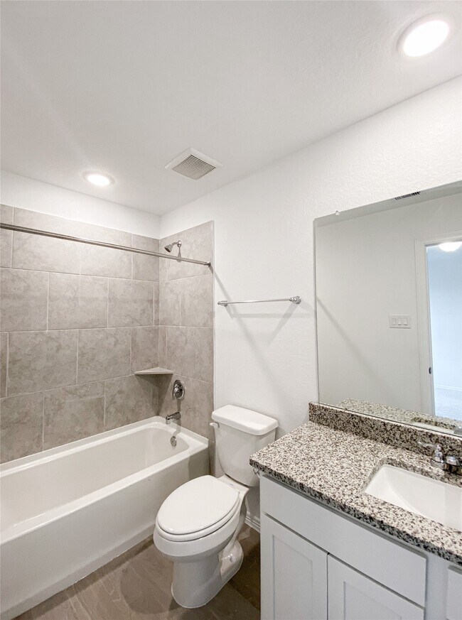 Building Photo - 5622 Tabula Rasa Dr