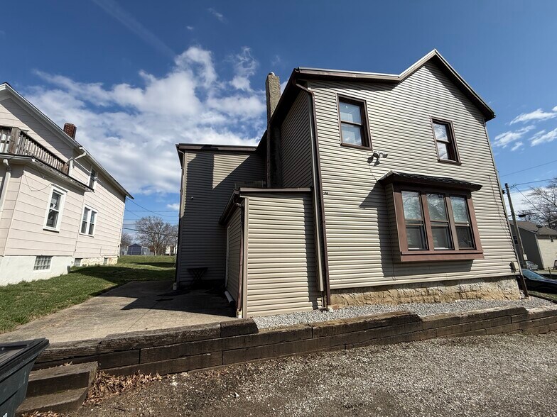 Back patio - 339 Power St