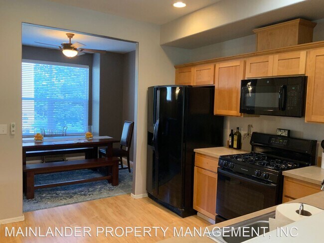 Building Photo - 2 br, 2 bath House - 13053 SW CADDY PLACE