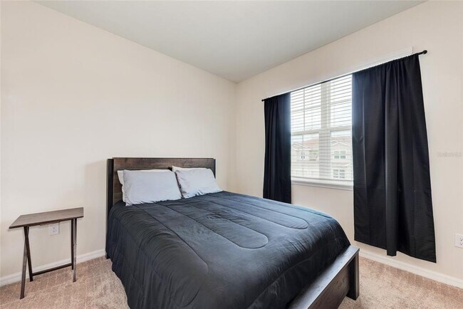 Building Photo - 8382 Enclave Way