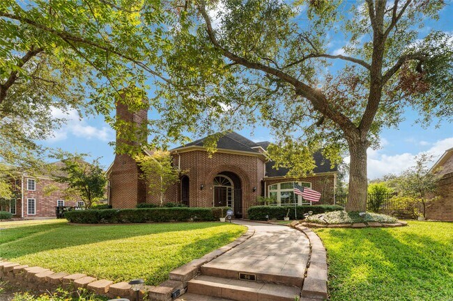 Primary Photo - 86 Heathrow Ln