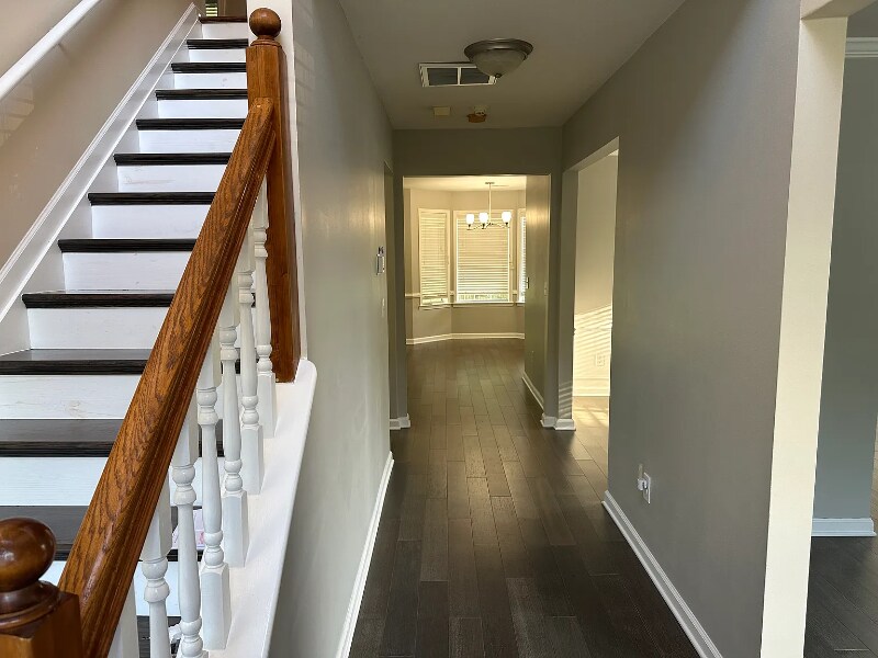 Building Photo - 5634 Mahogany Ct NW