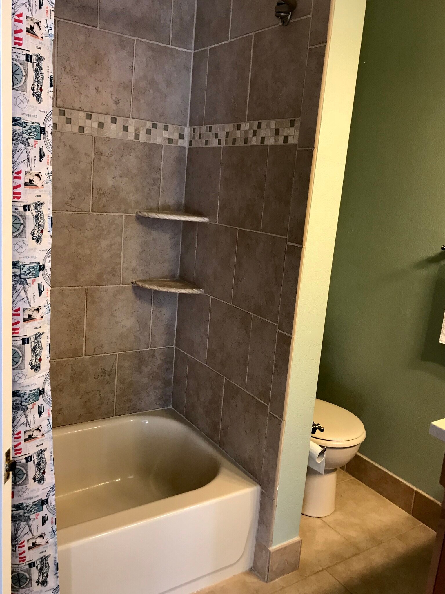 Building Photo - 122 Newport Bay Dr