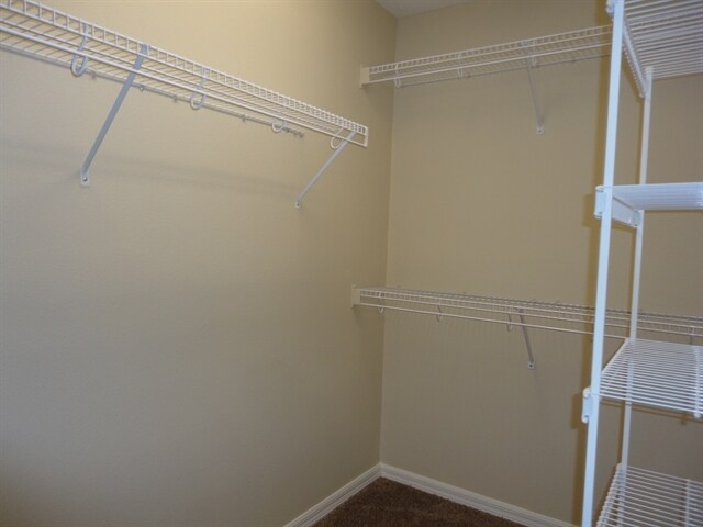 Building Photo - 24540 Laurel Ridge Dr