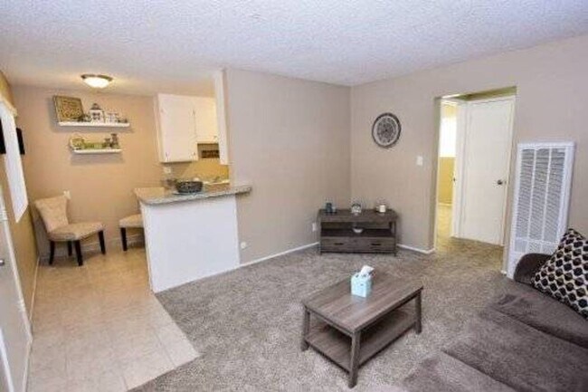 Interior Photo - Welcome Home to Garfield Manor