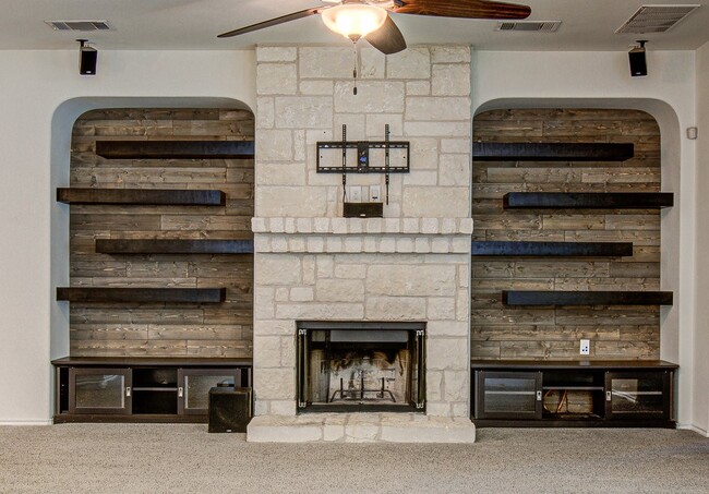 Building Photo - 1200 Verna Brooks Way