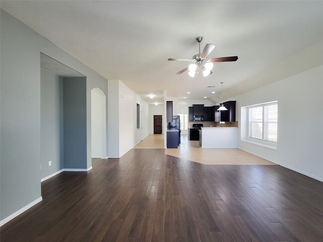 Building Photo - 249 Harbor Bend Ln