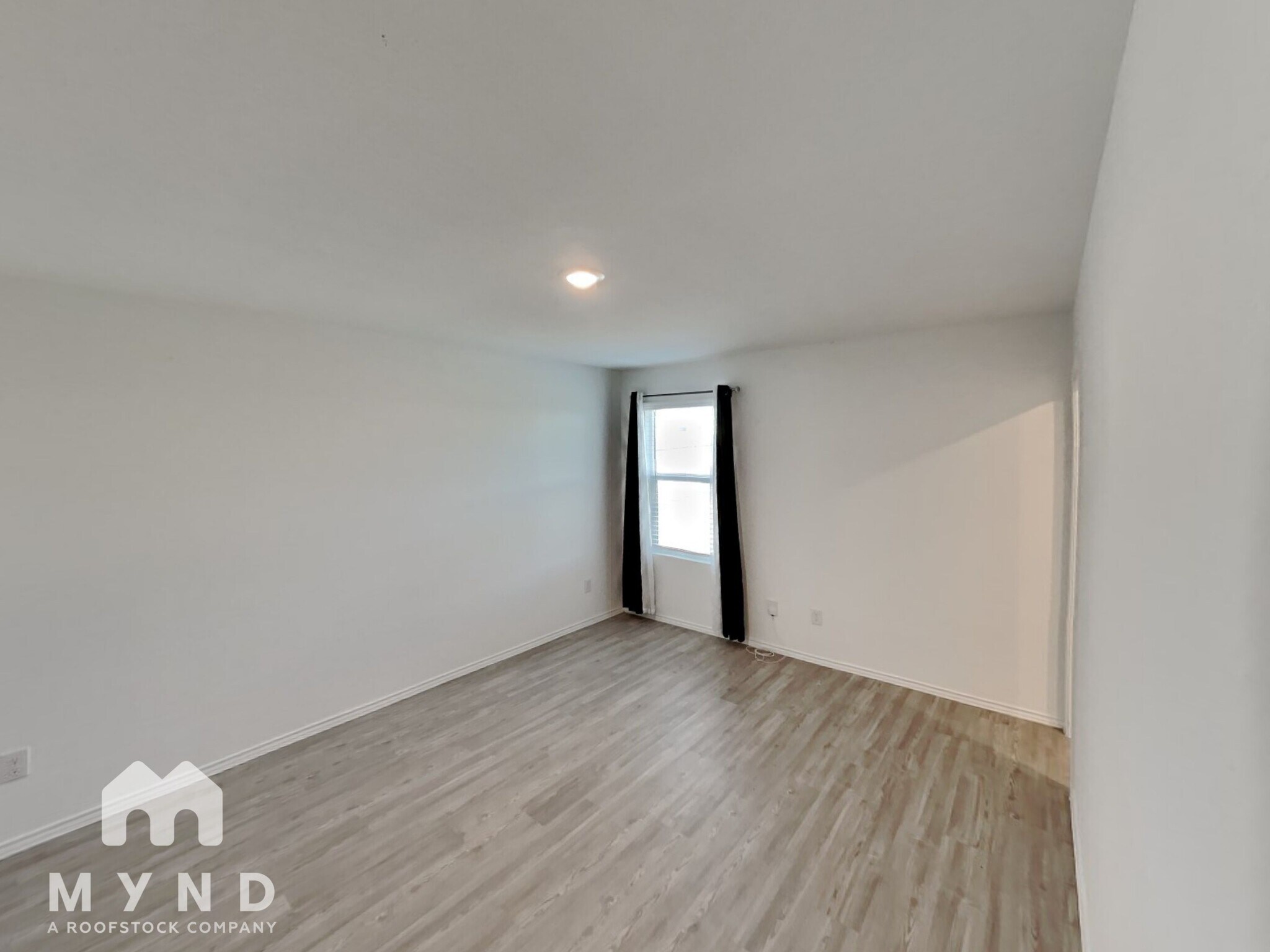 Building Photo - 14911 Greenfield Ml