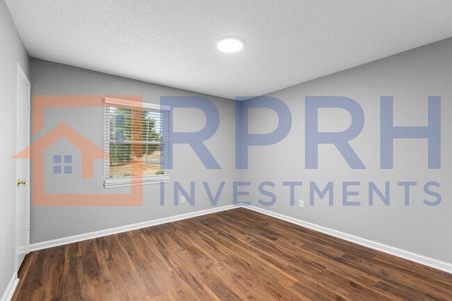 Building Photo - 670 Cedarbrook Ct