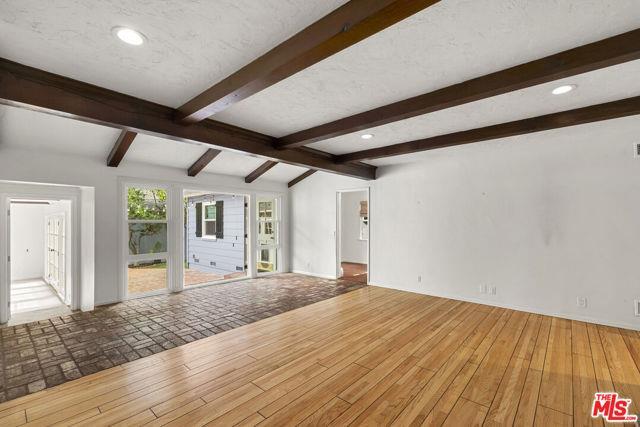 Building Photo - 4506 Nagle Ave