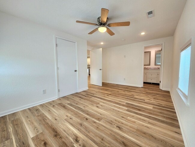 Building Photo - Completely Remodeled 4 Bedroom Ranch in Larrymore Acres