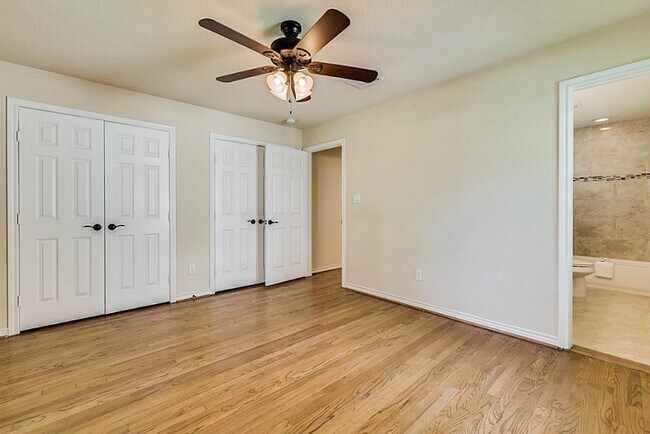 Building Photo - 4734 Benning Dr