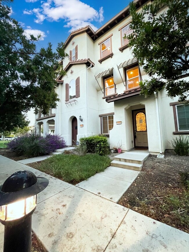 Primary Photo - Modern Townhome Living in North San Jose – Attached 2-Car Garage