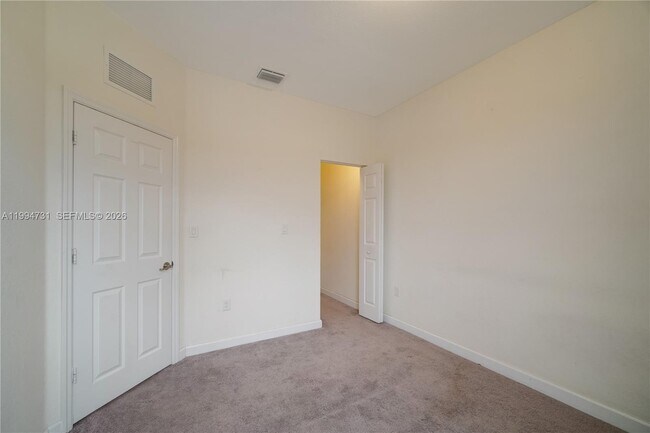 Building Photo - 11508 SW 248th Ln