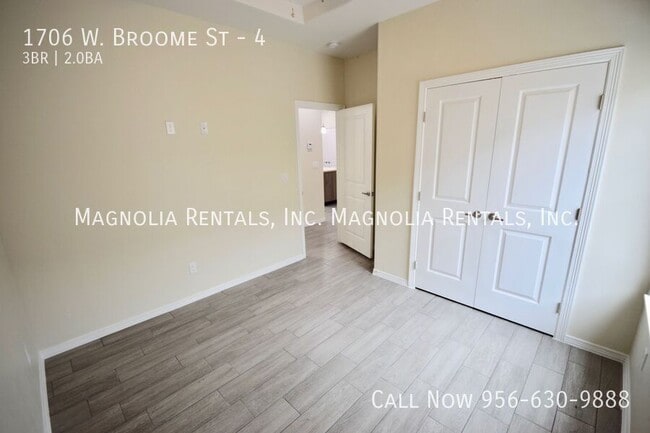 Building Photo - 1706 W Broome St