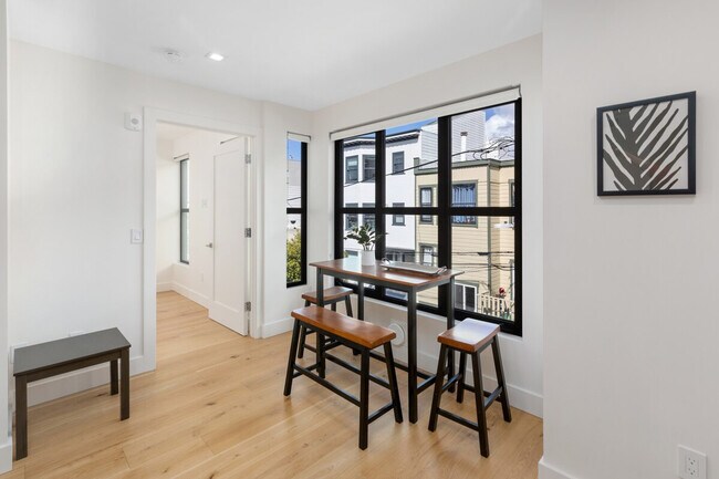 Building Photo - 761 Minna St