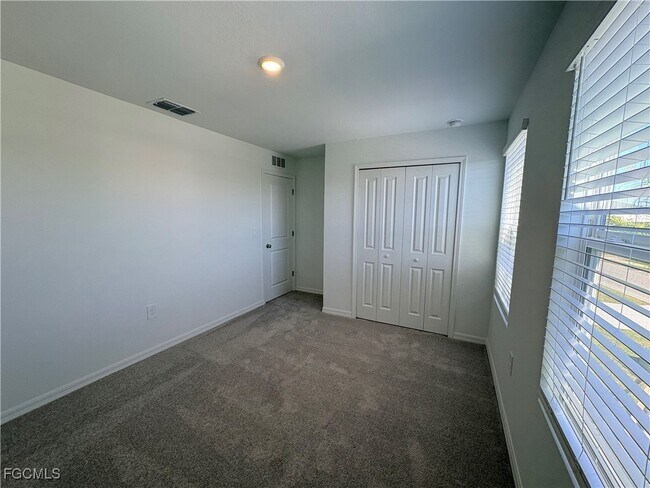 Building Photo - 11827 Cloverly Ln