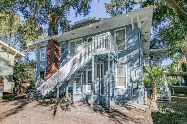 Building Photo - 606 S Park Ave