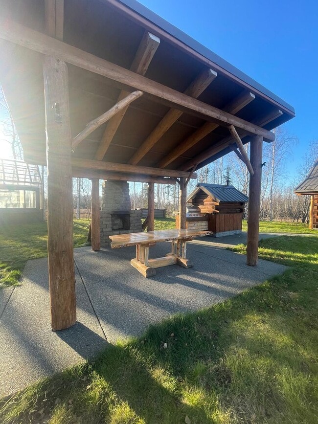 Building Photo - 7016 Birdsell Cir