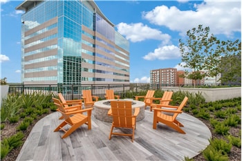 Building Photo - 9758 Katy Fwy