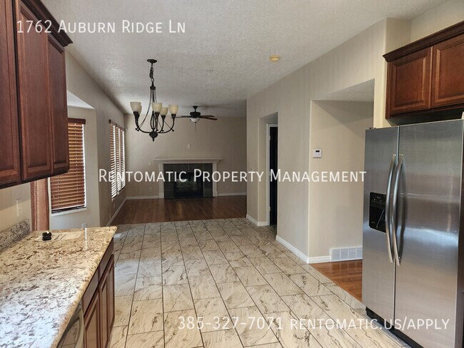 Building Photo - 1762 Auburn Ridge Ln
