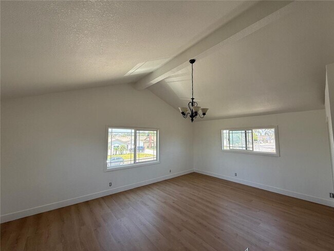 Building Photo - 6522 Halifax Dr