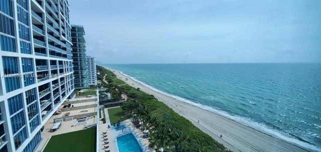 Building Photo - 6801 Collins Ave