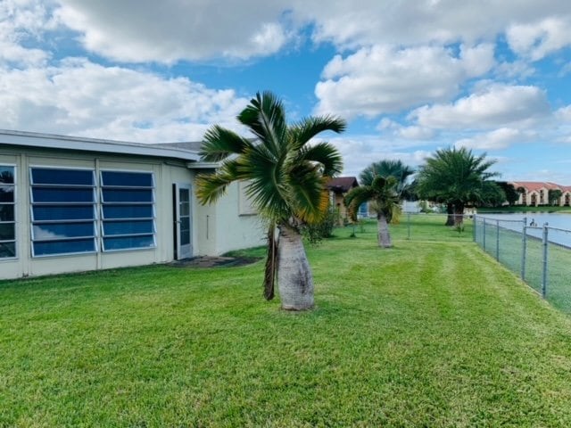 Building Photo - 7402 NW 94th Ave
