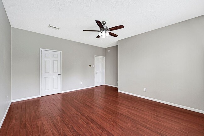 Building Photo - 3207 Crimson Coast Dr