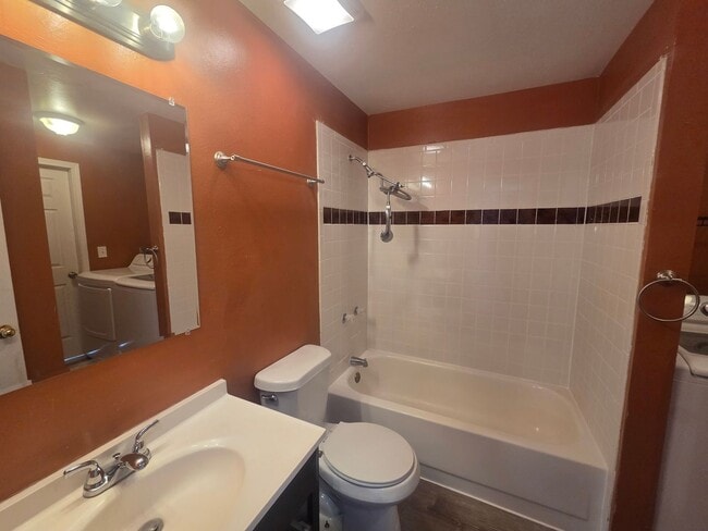 Building Photo - Charming 2-Story Home with Huge Sunroom – Prime South Denver Location!