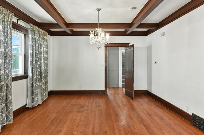 Building Photo - 2965 Harris Street