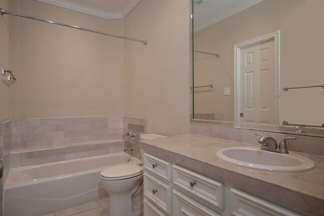 Building Photo - 83 S Longspur Dr