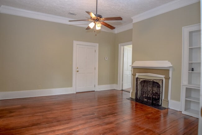 Building Photo - 105 Florence St NW