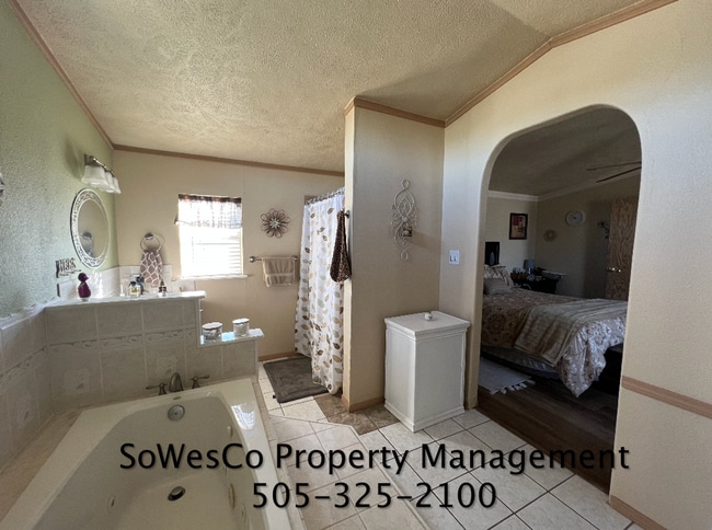 Building Photo - Beautiful Single Wide Near SunRay Casino