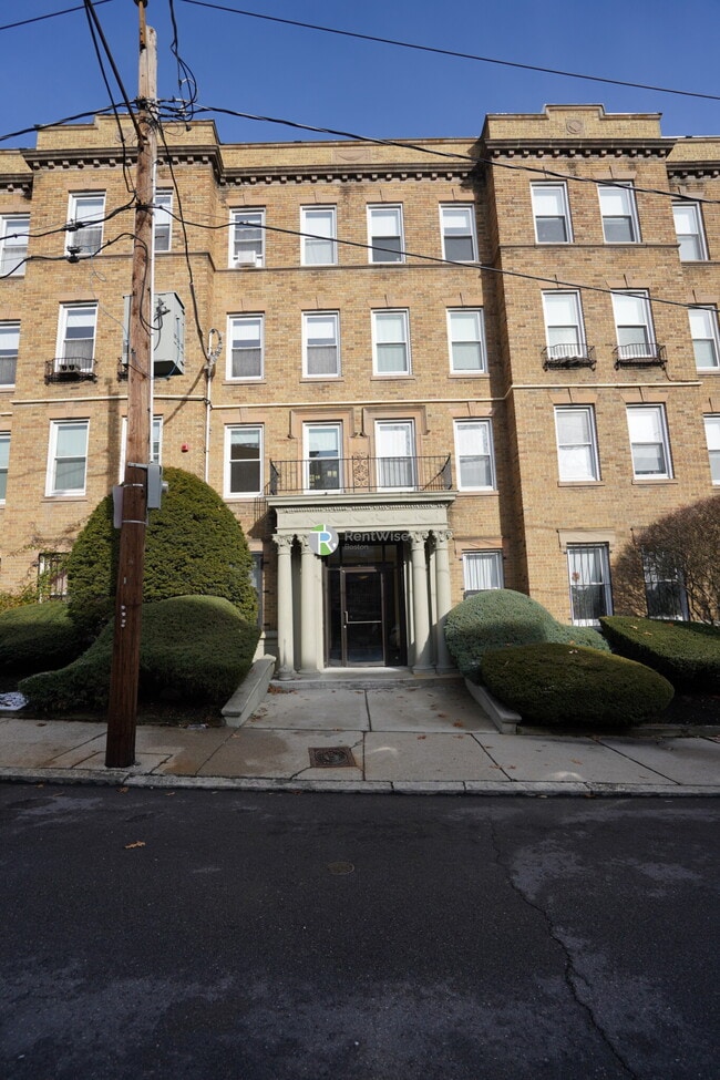 Building Photo - 8 Vinal St